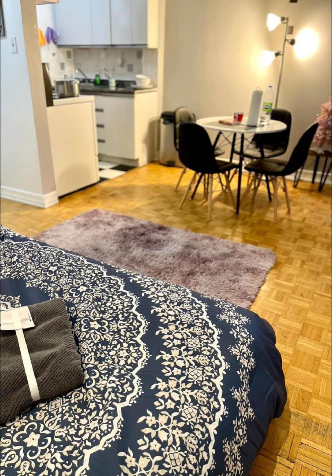 Affordable Cuttie 4 Persons 2 Beds In Downtown Lägenhet Montréal Exteriör bild